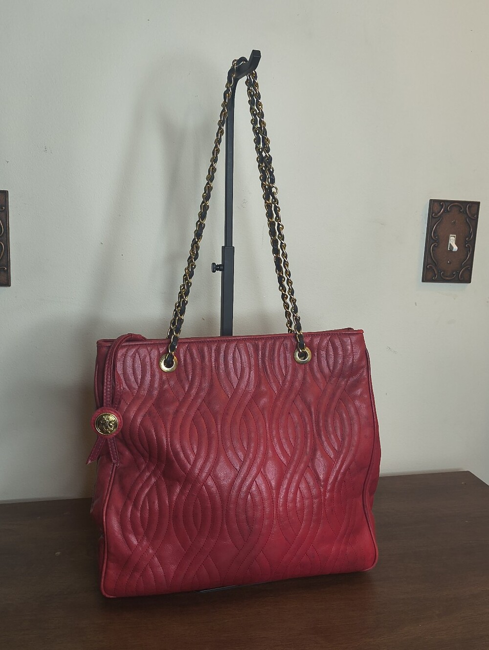 Authentic Vintage Red Lambskin Fendi With Wavy Quilted Leather And Hangtag Large